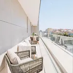 Marzano - 2 Bedrooms And Terrace In Alvalade Appartamento *