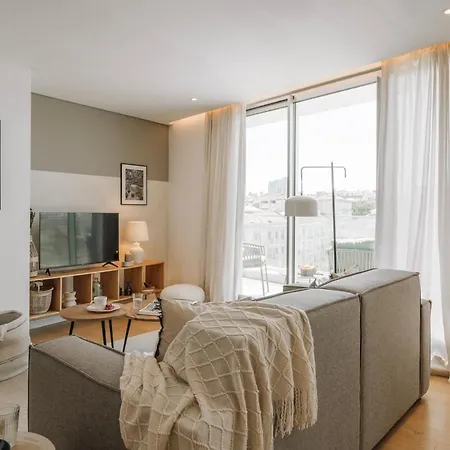Marzano - 2 Bedrooms And Terrace In Alvalade Apartment Lisbon