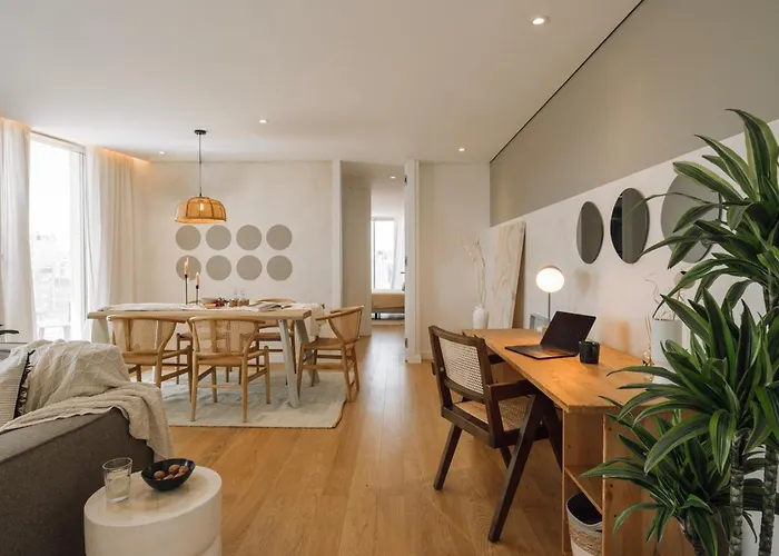 Marzano - 2 Bedrooms And Terrace In Alvalade ליסבון