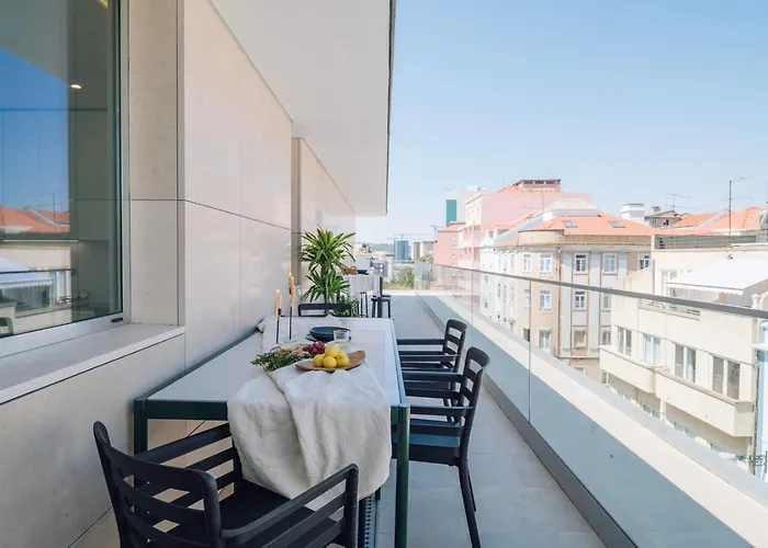 Marzano - 2 Bedrooms And Terrace In Alvalade